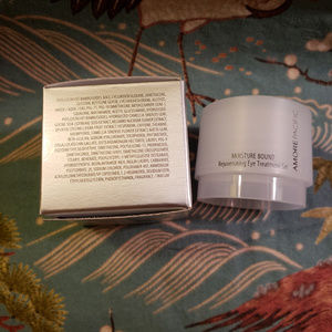 Amore Pacific Makeup - 5 For $25 Amore Pacific Moisture Bound Eye Gel Amore Pacific Makeup - 5 For $25 Amore Pacific Moisture Bound Eye Gel